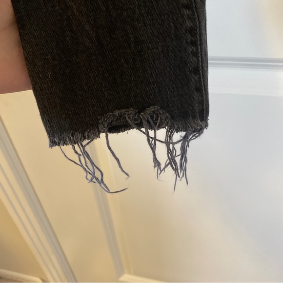 LEVI’S 501 skinny black jeans with raw edge hem - Picture 5 of 9